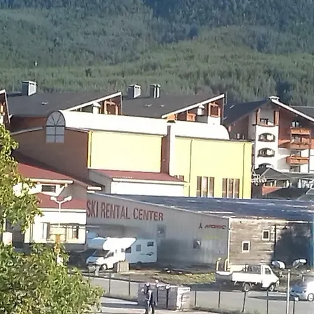 U Kompleksu Royal Towers Lägenhet *